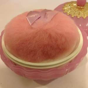 Avon elusive powder